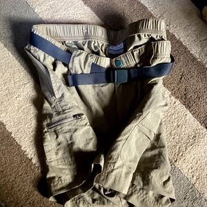 Columbia shorts L